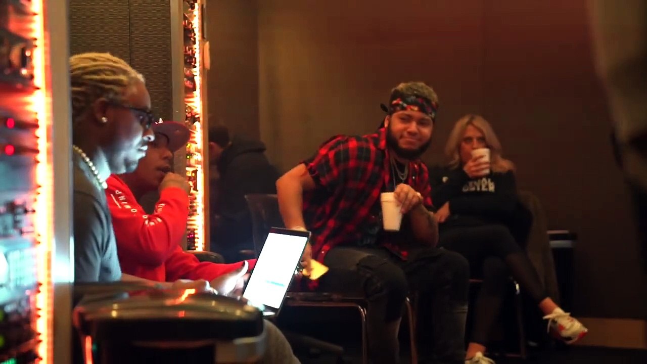 Wiz Khalifa - DayToday- As Long As My Fans Are Happy