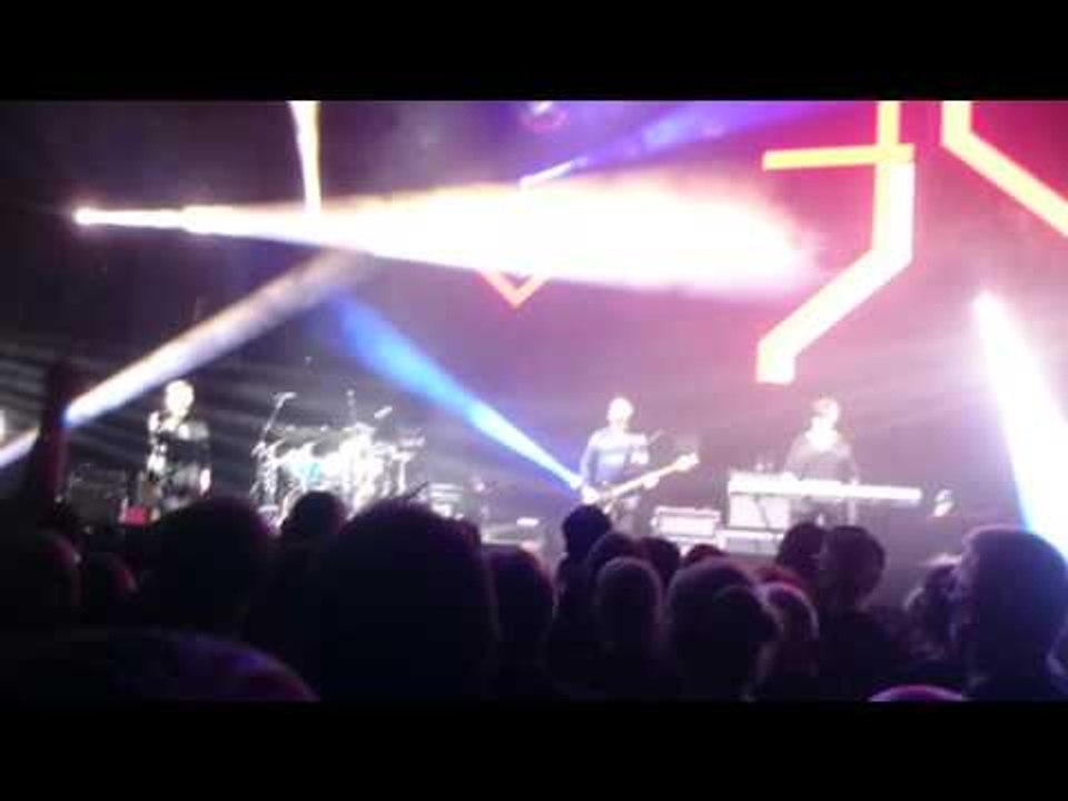 New Order | People on the High line (Berlin 2015)