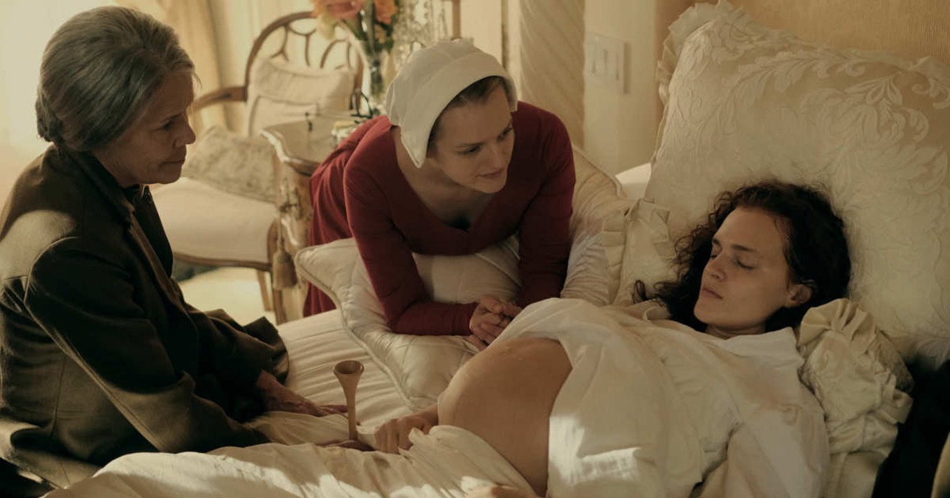 The Handmaid's Tale Season 1 Episode 6 (( s1e6 )) 1x6 -  A Woman's Place,