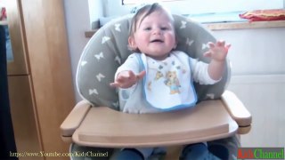 baby-kids-fails-2015-funny-baby-fail-hour-compilation-19