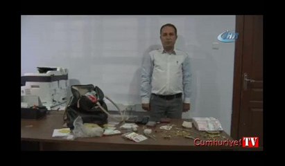 Yaşlı kadının otobüste bıraktığı çantadan servet çıktı