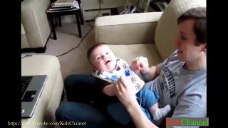 baby-kids-fails-2015-funny-baby-fail-hour-compilation-18