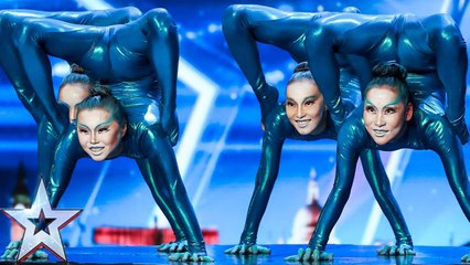 Angara Contortion réalise un spectacle impressionnant