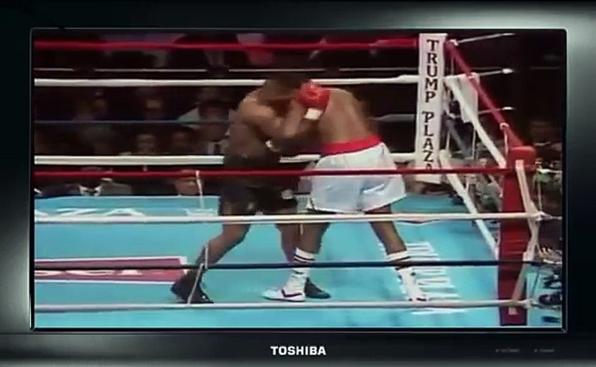 Mike Tyson vs Larry Holmes by MMA BOXING MUAY THAI