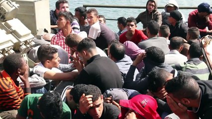 اعتراض وإنقاذ نحو 500 مهاجر قبالة ليبيا