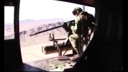 UFO Attacks / Ataque a UFO