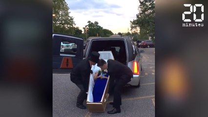 Elle vient en soirée... dans un cercueil ! - Le Rewind du jeudi 11 mai 2017