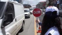 Erzurum Öğrenci Polisler Sürücüleri Uyardı