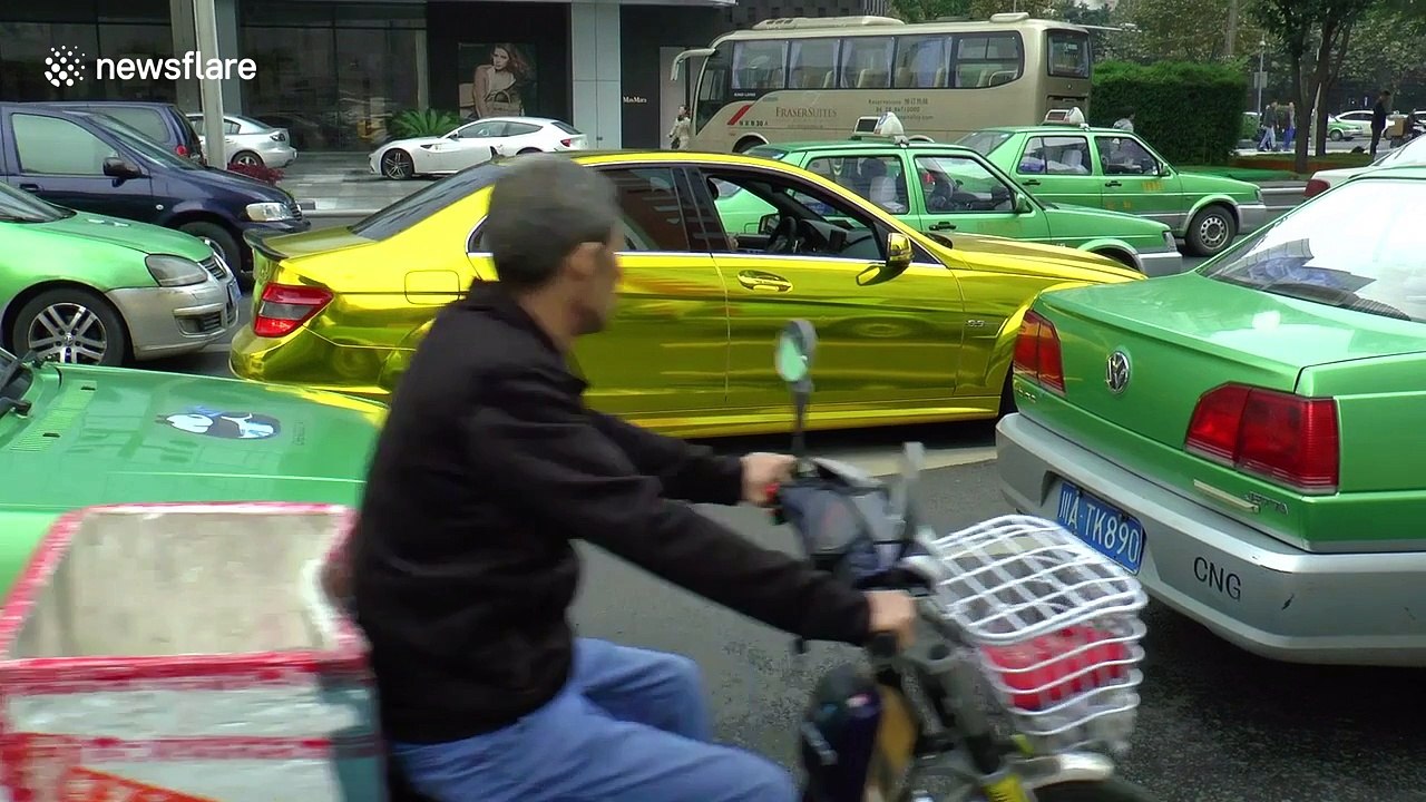 Ridiculous golden Mercedes Benz spotted in China