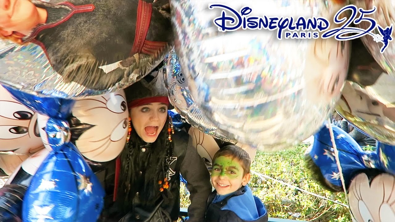 VLOG - UNE JOURNÉE AVEC NOUS À DISNEYLAND PARIS - 25e Anniversaire
