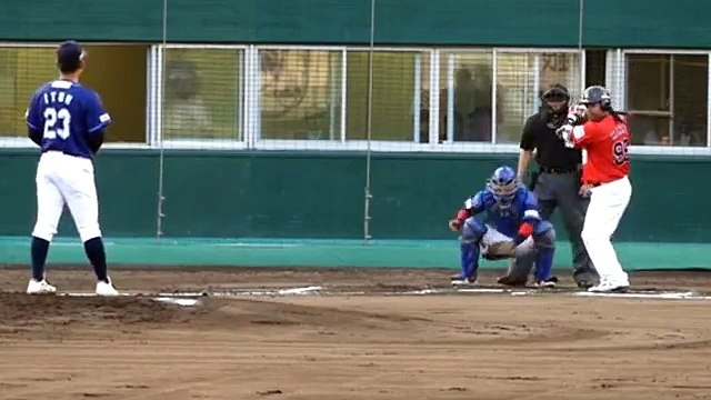 Manny Ramirez smack his first home run for the Kochi Fighting Dogs