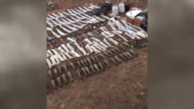 Şırnak - Kato Dağı'nda 'Atikler' PKK'ya Ait Mağarada 108 Kaleşnikof Piyade Tüfeği Ele Geçirdi 2
