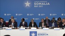 Novo líder da Somália recebe apoio internacional em Londres