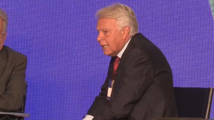 Expresidente González exige a Maduro que no se "invente una Constituyente"