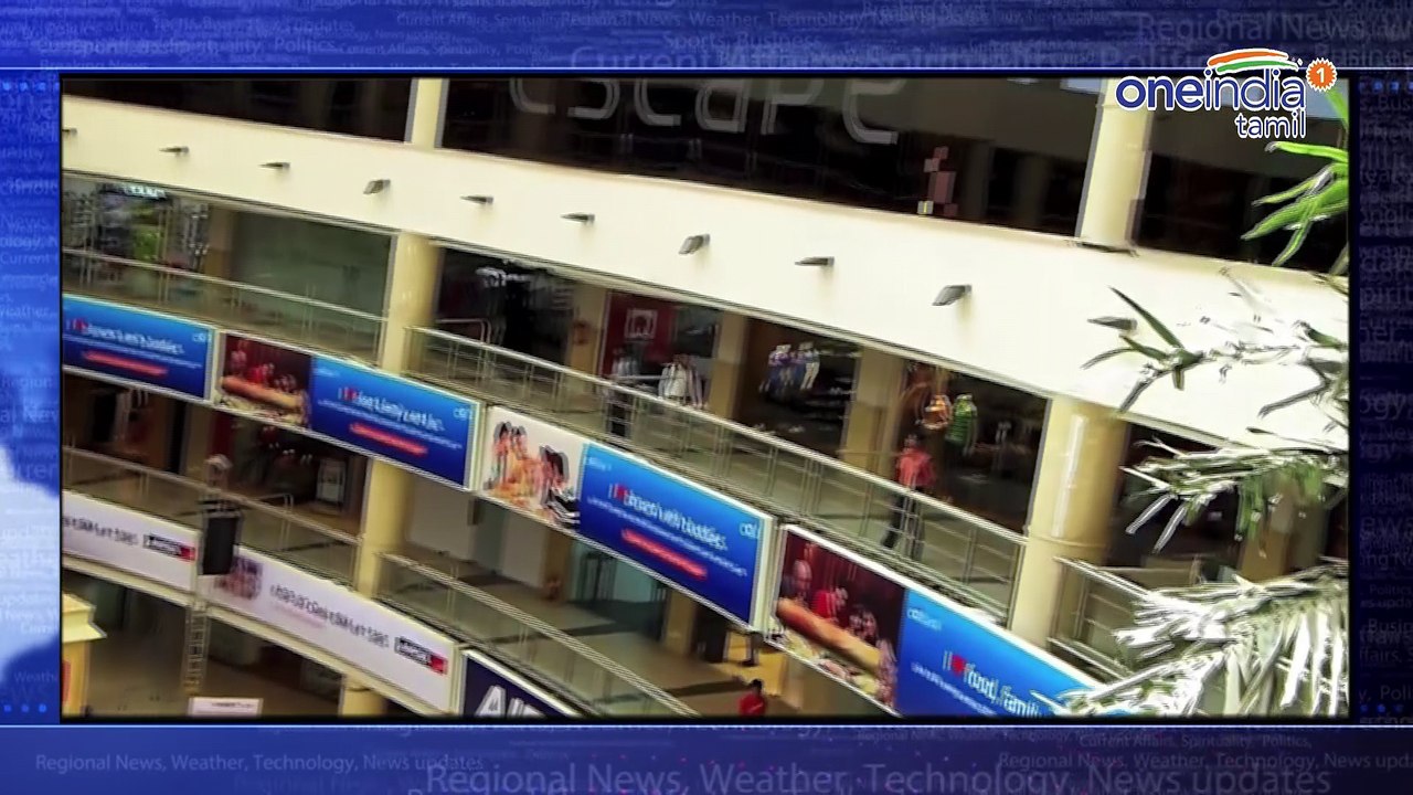 Commando team surrounded in express avenue Shopping mall