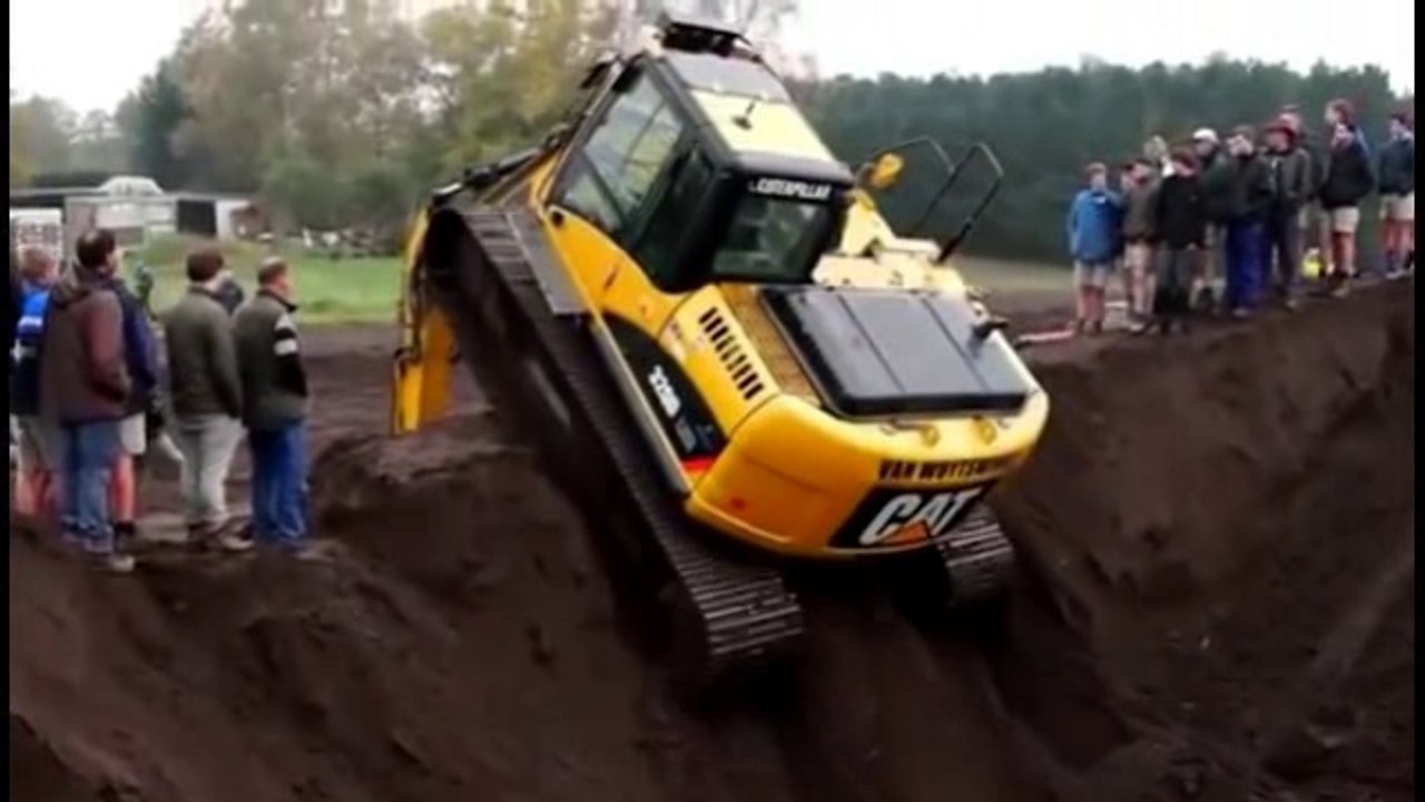 Amazing Skills Excavator Operator 2
