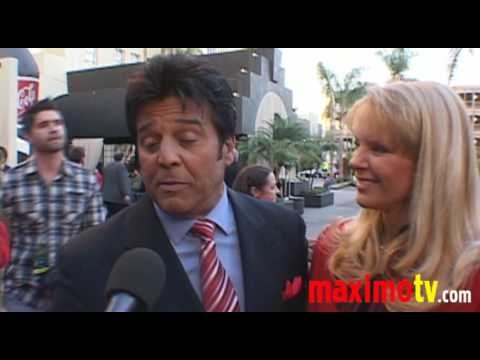 ERIK ESTRADA & LAURA MCKENZIE at The 2009 Hollywood Christmas Parade