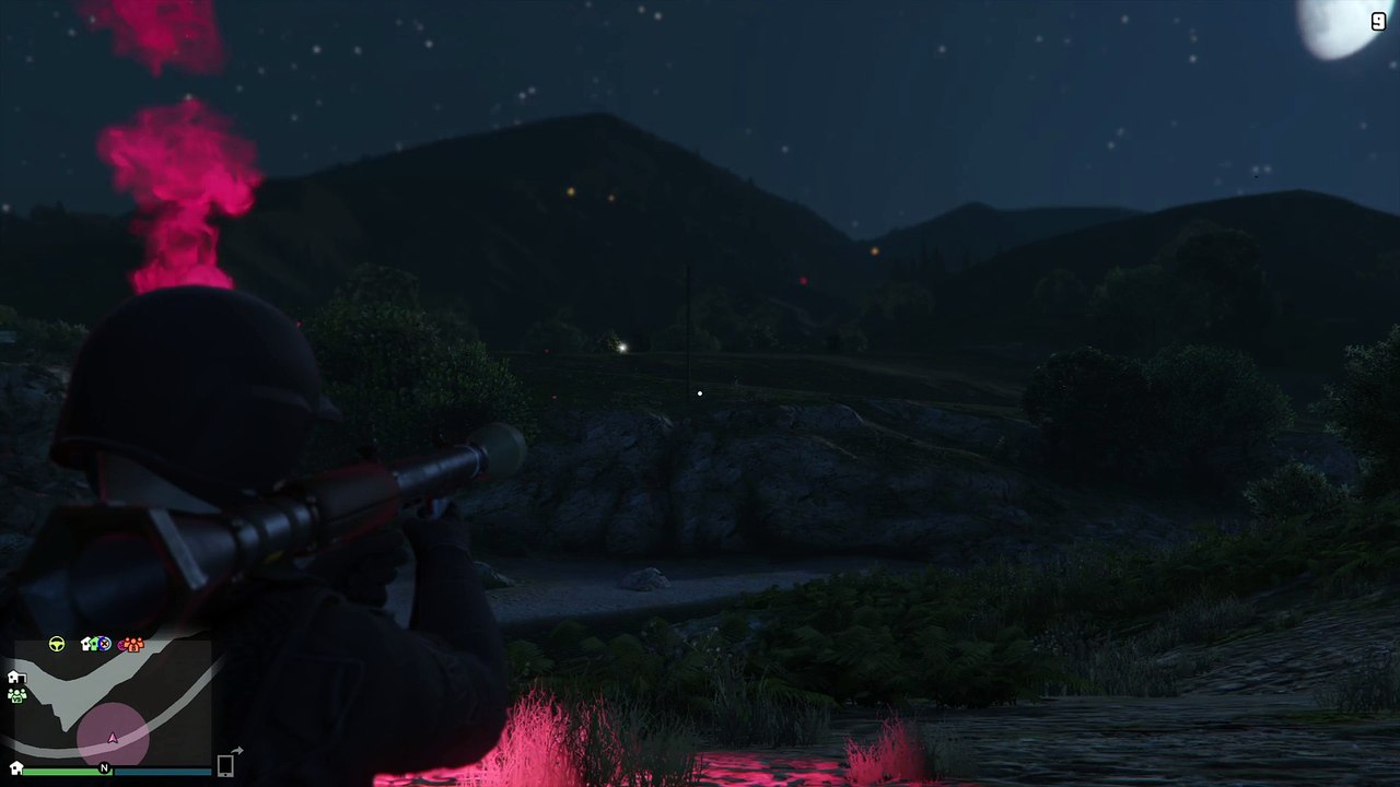 Grand Theft Auto V - sneaky