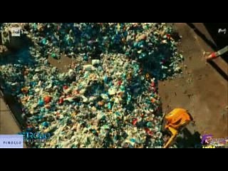 virginia raggi a petronio rai 1 11-05-2017