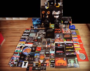 Daftworld aux enchères