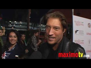 SEAN KANAN Interview at The 2009 Hollywood Christmas Parade