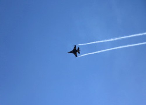 Solo Türk'ün Gazi Kentteki Deneme Uçuşu Nefes Kesti