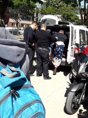 E-5'te Kadın Kıyafetiyle Dolaşan Erkek, Polisi Harekete Geçirdi