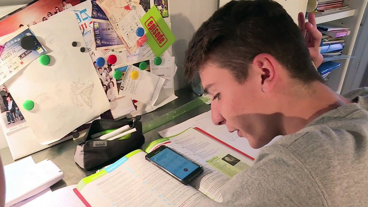 Aquitaine: une permanence gratuite pour lycéens en détresse