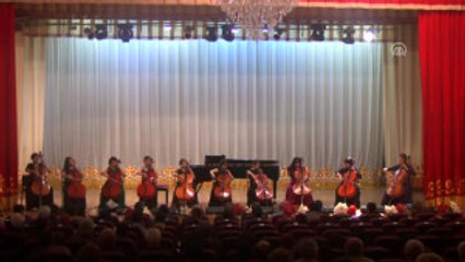 Kırgızistan Diplomatlar Derneğinden Türk Büyükelçiye Ödül