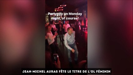 La danse de Jean Michel Aulas, gros bug sur FIFA