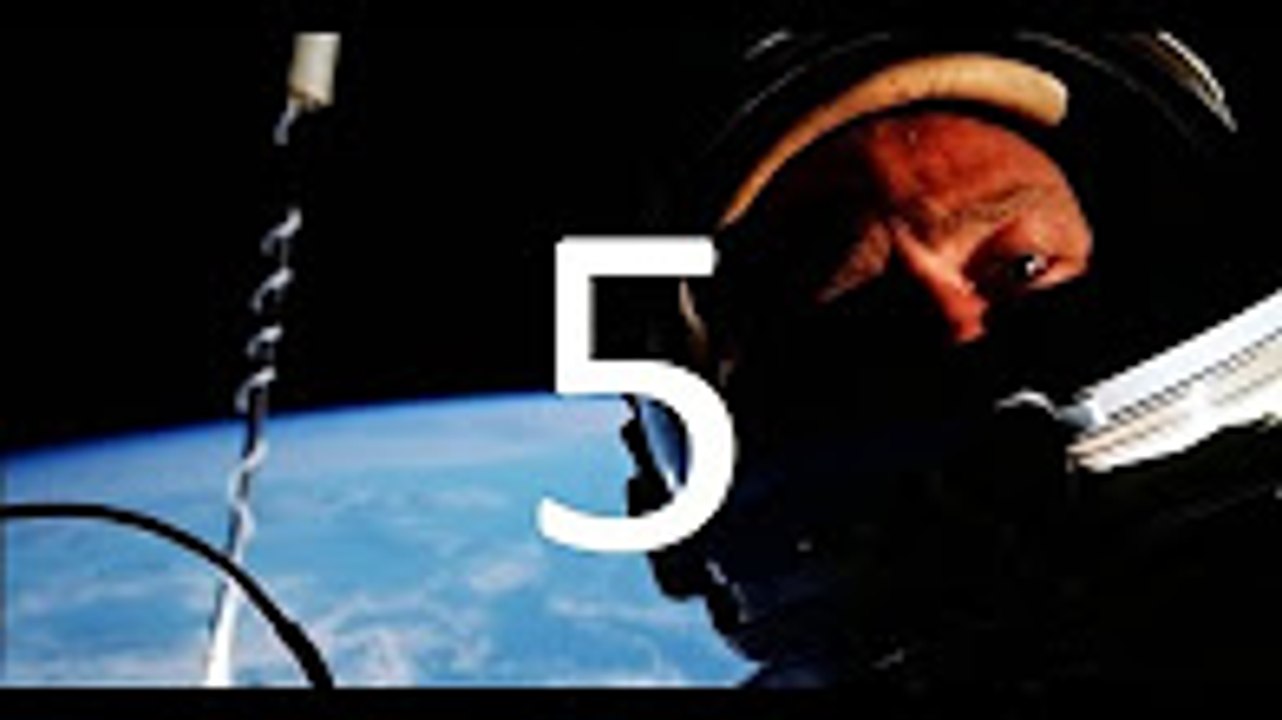 5 Fun Titbits About Selfies