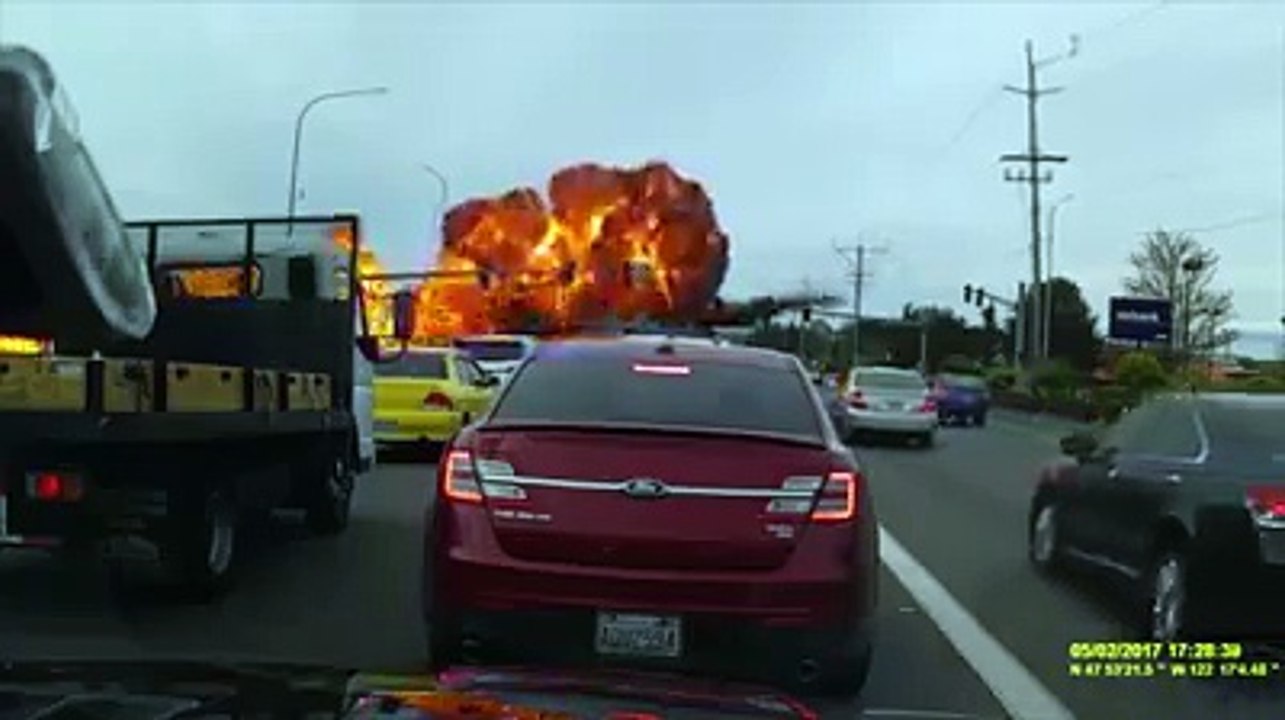 Kırmızı Işıkta Uçak Kazası