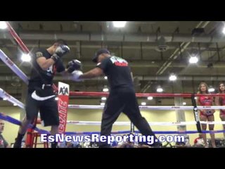 Future Superstar DIEGO DE LA HOYA MITT WORK WITH JOEL DIAZ - EsNews Boxing