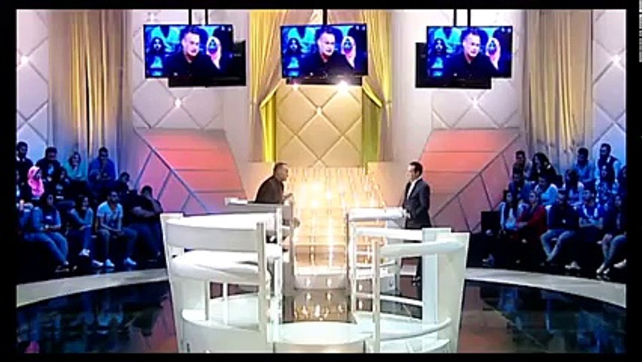 حكاية توجع القلب في الحلقة القادمة في عندي منقلك