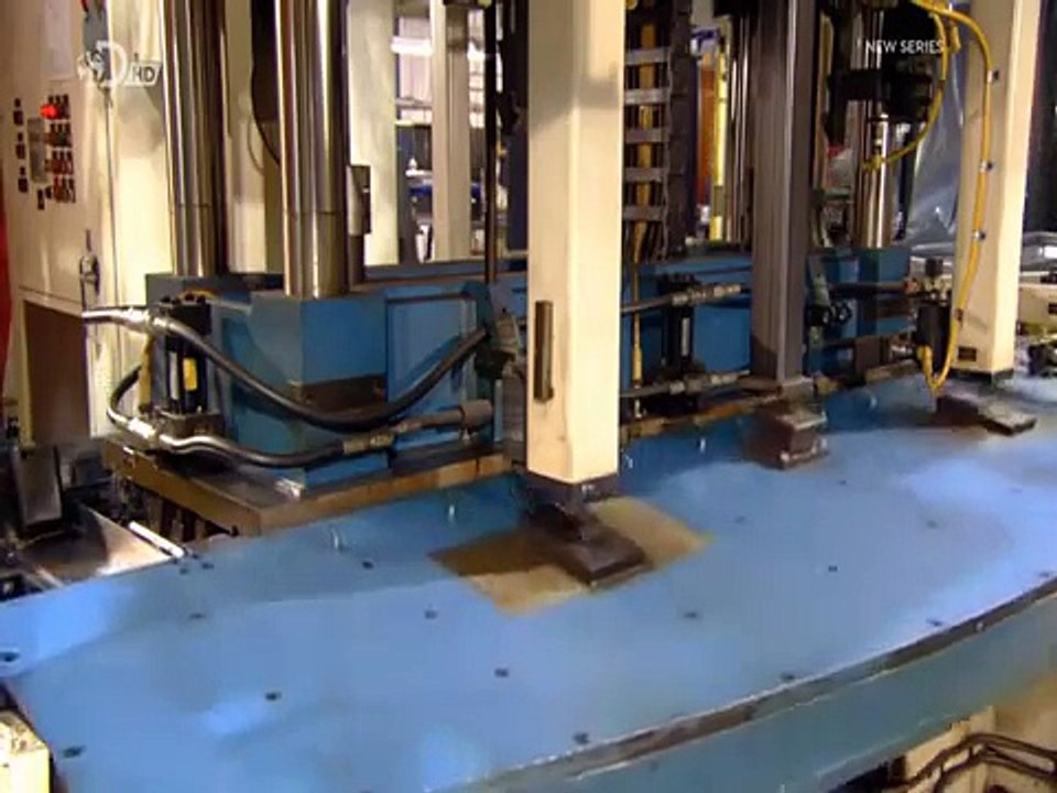 How It's Made Metal Caskets (Coffin)