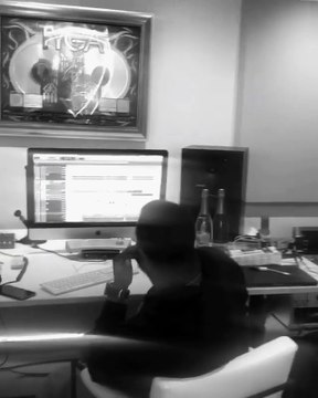 Tyga Throws Shade At Kylie Jenner After Split? Raps About How 'She Always Crawls' Back To Him Watch