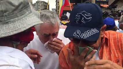 12 Mayo de 2017  -  Dispersan concentración opositora  de adultos mayores con gas pimienta