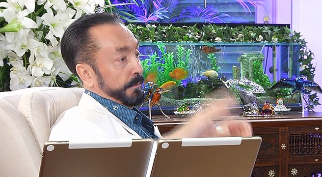 İmansız gençlik hasta olur. Allah insanları imanla normal yaşayacak gibi yaratmış.