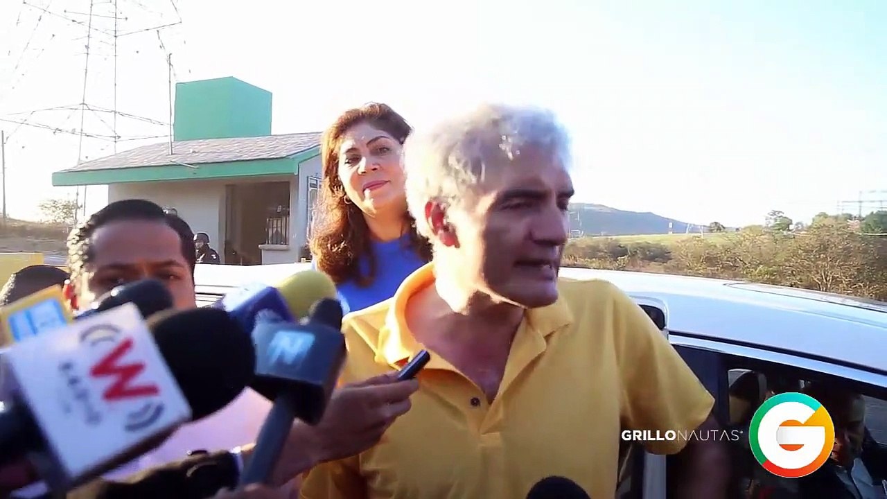 Mireles sale de la carcel