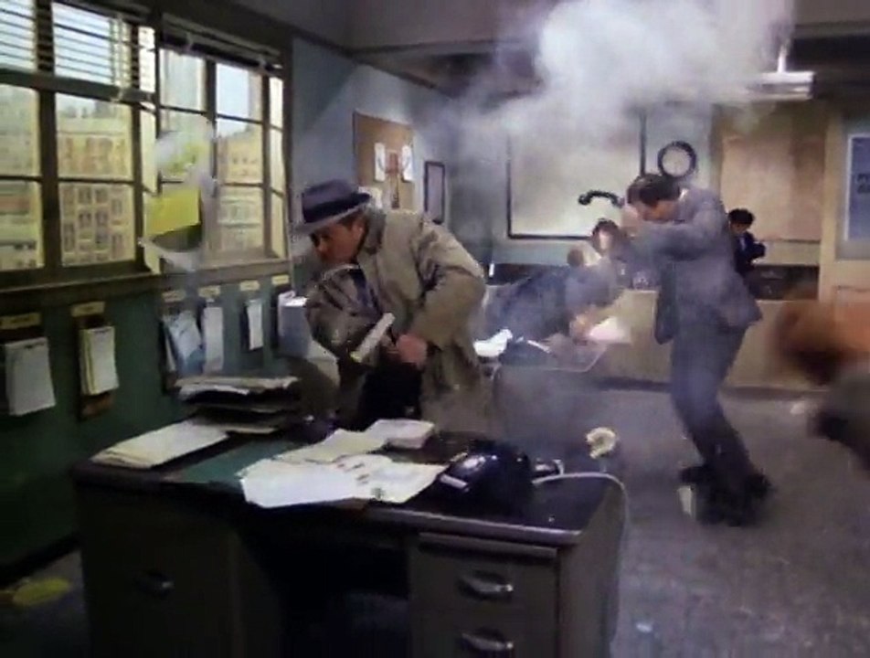 Die nackte Pistole - Police Squad - 6 Folge