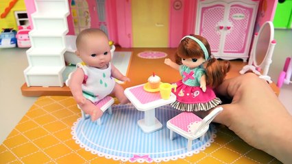 Baby doll Rabbit Wedding shop and Hello Kitty car toys