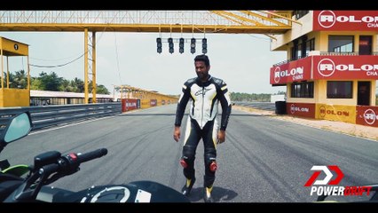 2017 Kawasaki Ninja 650 - A Notch Higher : PowerDrift