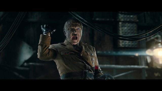 Des dinosaures, des vaisseaux spatiaux et Adolf Hitler dans un même film - Iron Sky The Coming Race