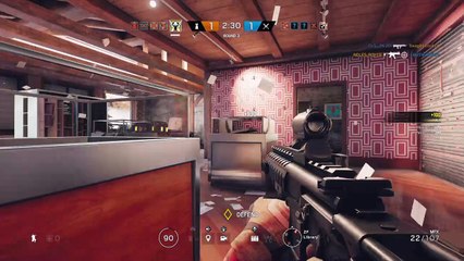 Tom Clancy's Rainbow Six® Siege - Chalet clutch