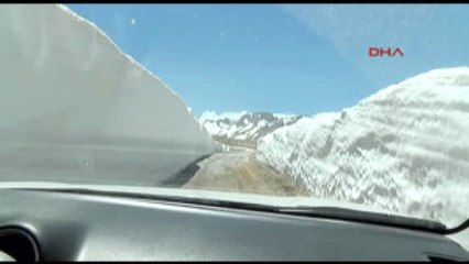 Antalya Yaz ve Kışı Aynı Anda Yaşıyor