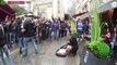 Ces fans de Foot donnent de l'argent à un musicien de rue et chantent ! AJAX OL LYON