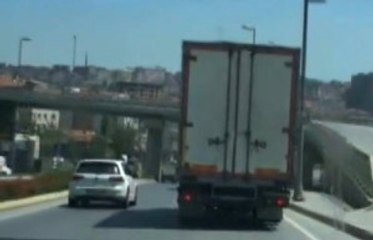 Istanbul'da Kaçak Sigara Operasyonu: 19 Gözaltı