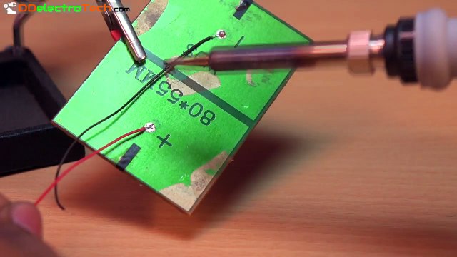 How to Make a Free Energy Emergency Mobile Phone Charger - Solar Generator