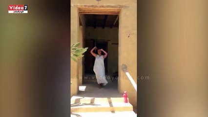 منى البرنس تنشر الفيديو الرابع الراقص الرابع لها وتطالب المصريين بالرقص