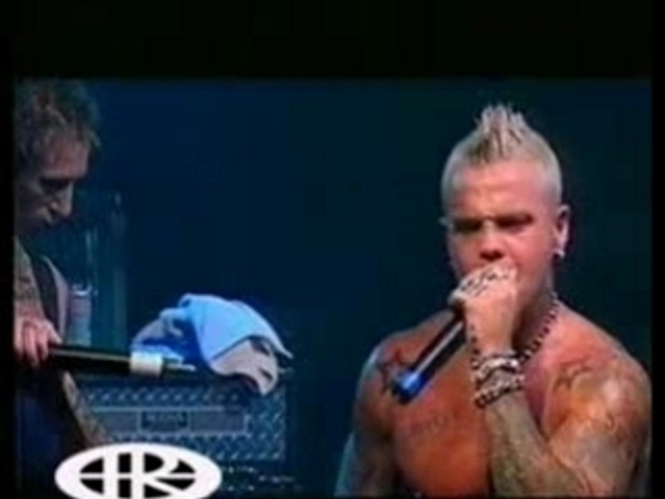 Crazy Town-Black Cloud (Live @ Berlin)